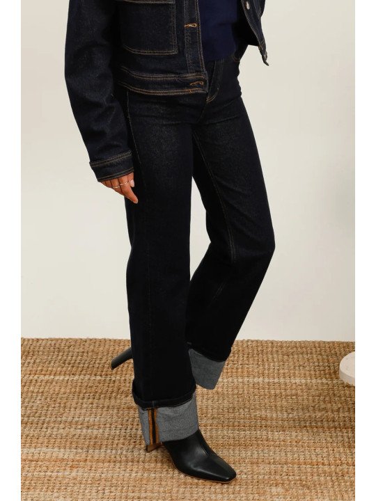 Jean droit cropped