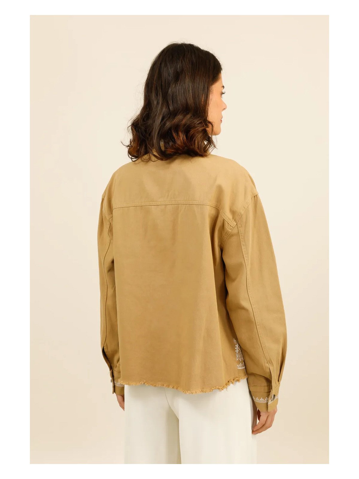 Veste brodée