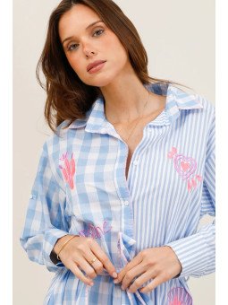 Robe chemise longue ceinturée avec broderies