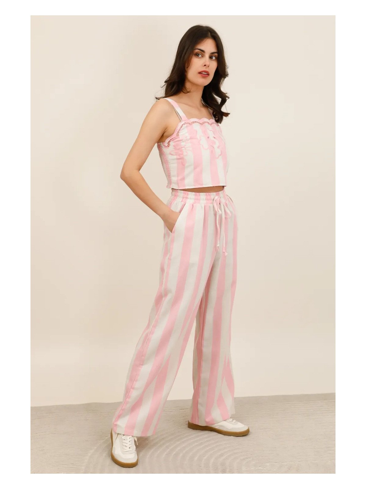 Pantalon large femme taille élastiquée avec cordon