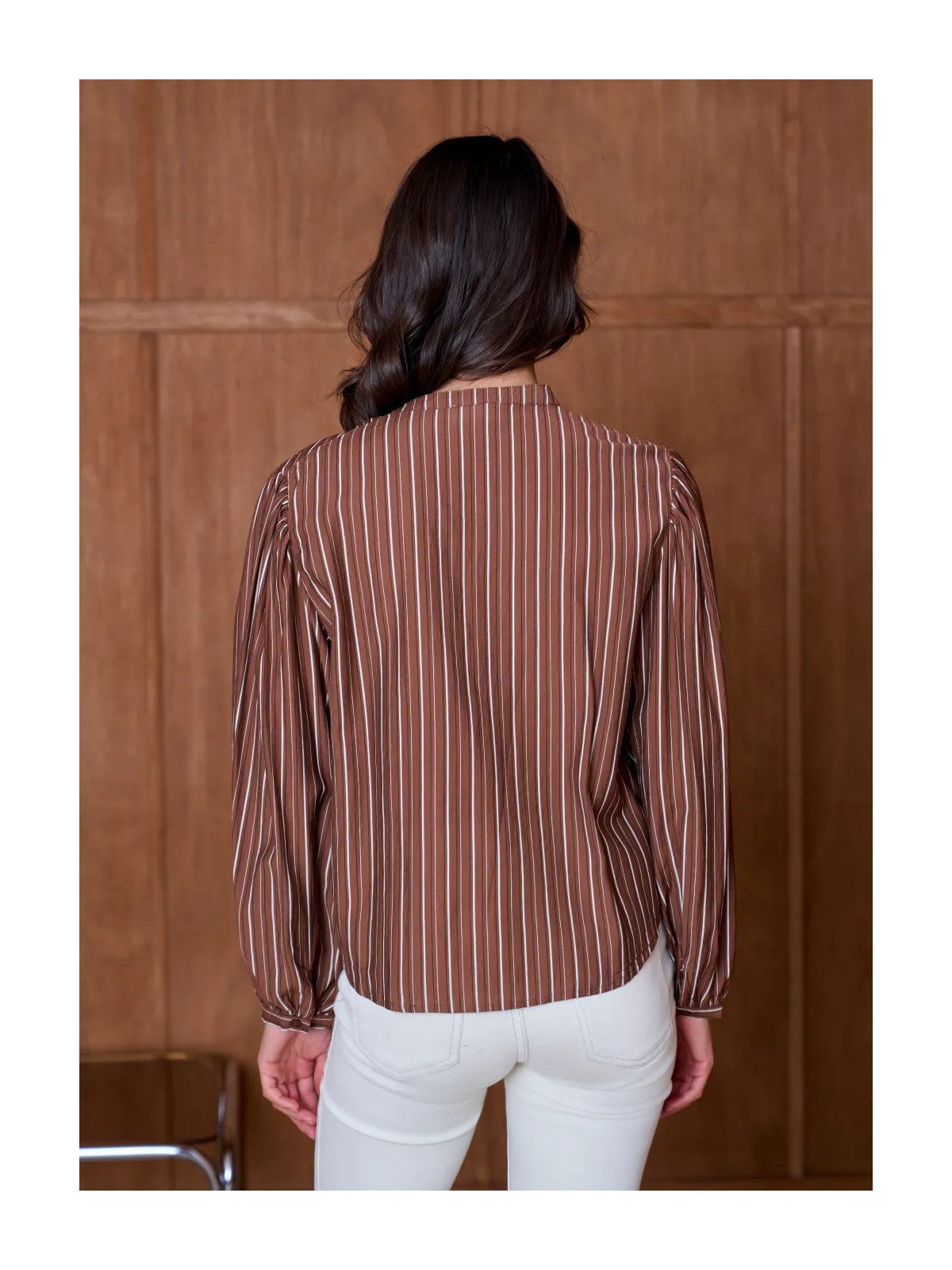 Blouse Femme Manches Bouffantes et Col Montant