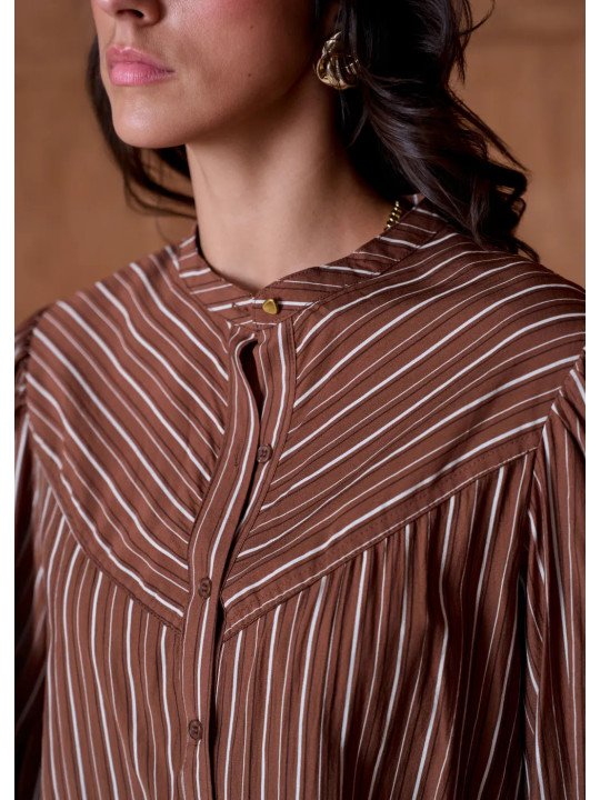 Blouse Femme Manches Bouffantes et Col Montant