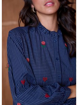 Chemise Femme Col Volanté et Manches Longues