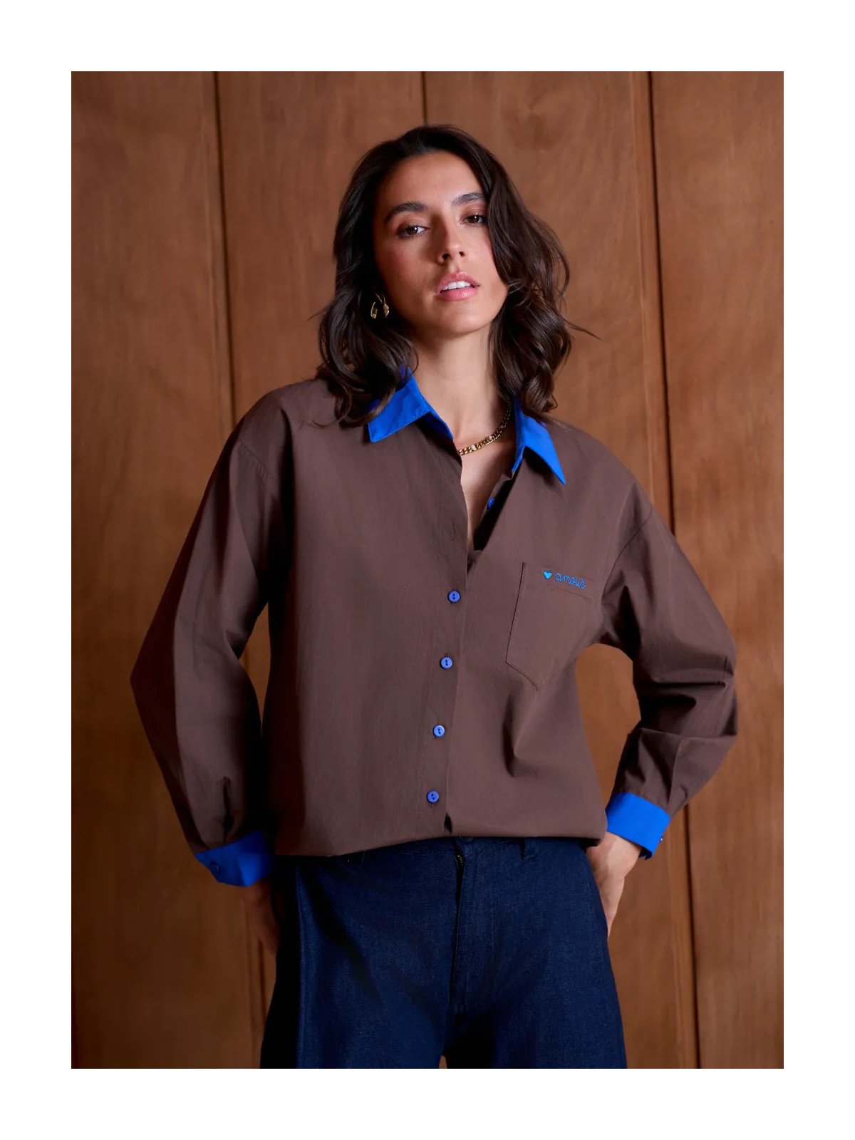 Chemise oversize femme brodée « amour »