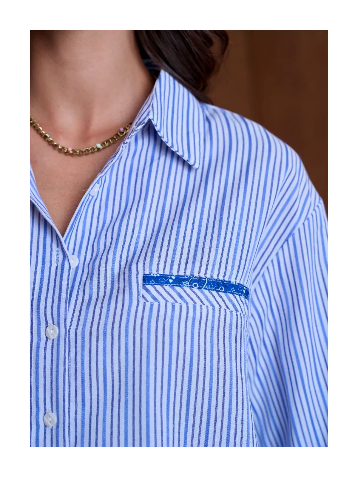 Chemise Femme Ample 100% Coton à Poche Poitrine