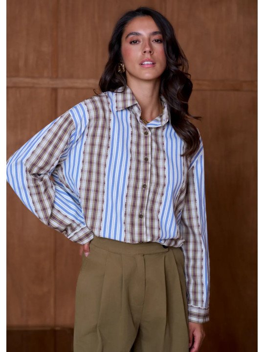 Women's Loose Fit Shirt with Frayed Panels