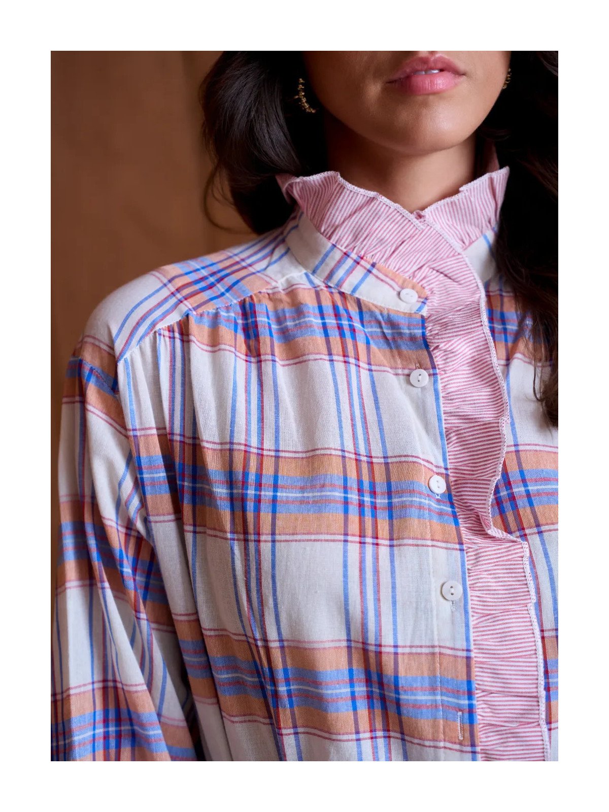 Chemise Femme Ample à Col Volanté et Manches Longues