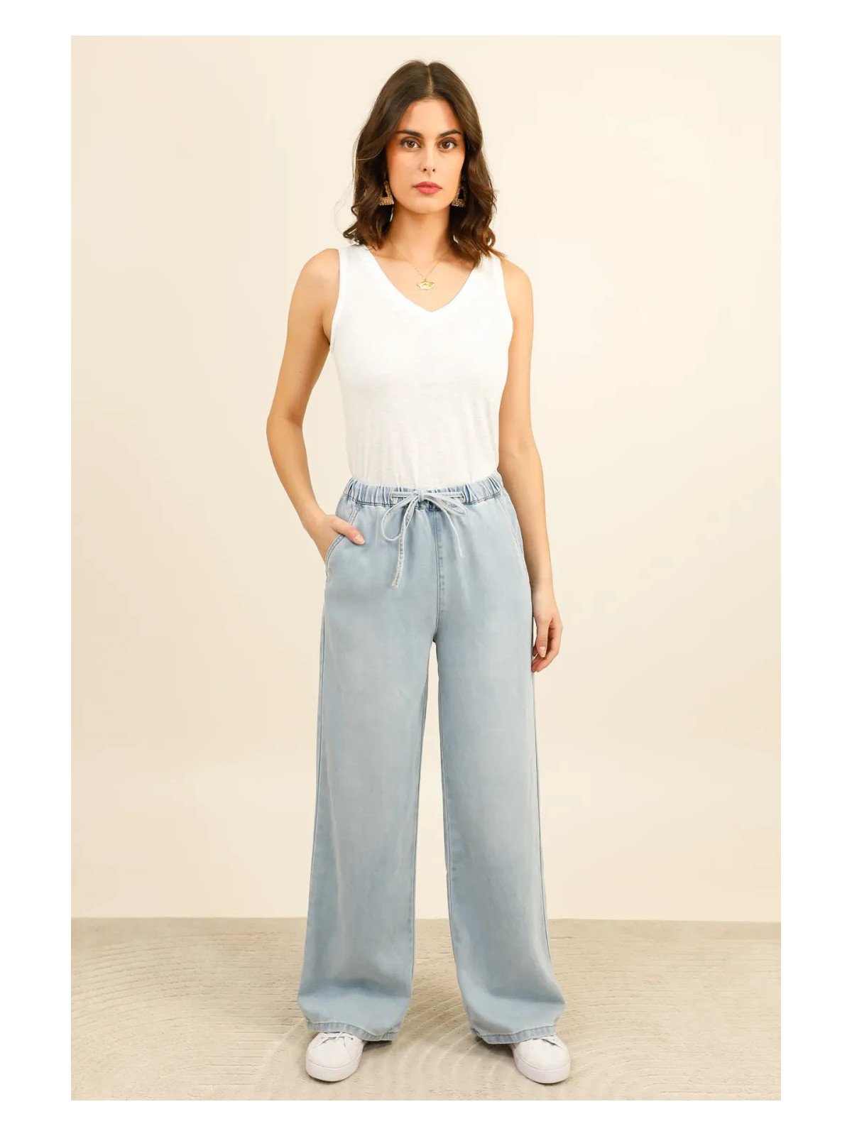 Weit geschnittene Damenhose aus 100 % Lyocell