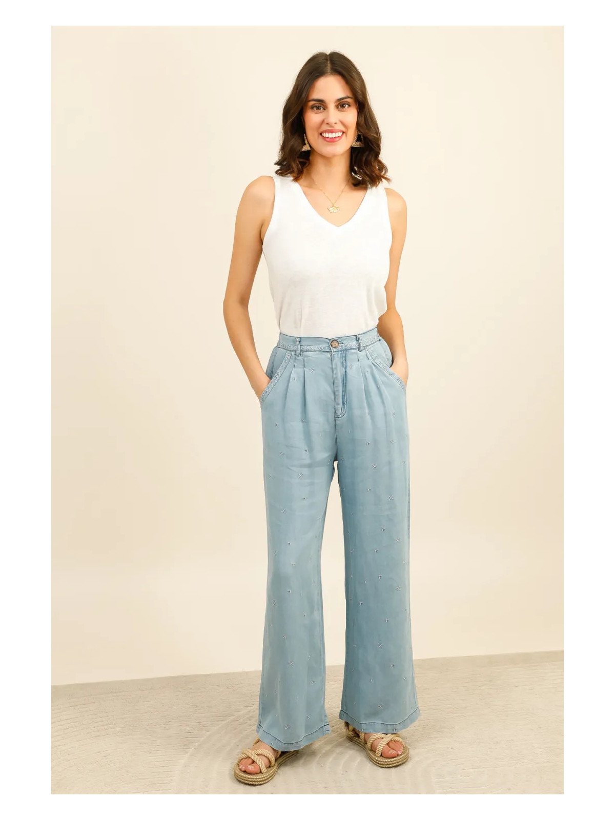 Weit geschnittene Damenhose aus 100 % Lyocell
