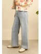 Damenjeans mit hohem Bund und weitem Bein