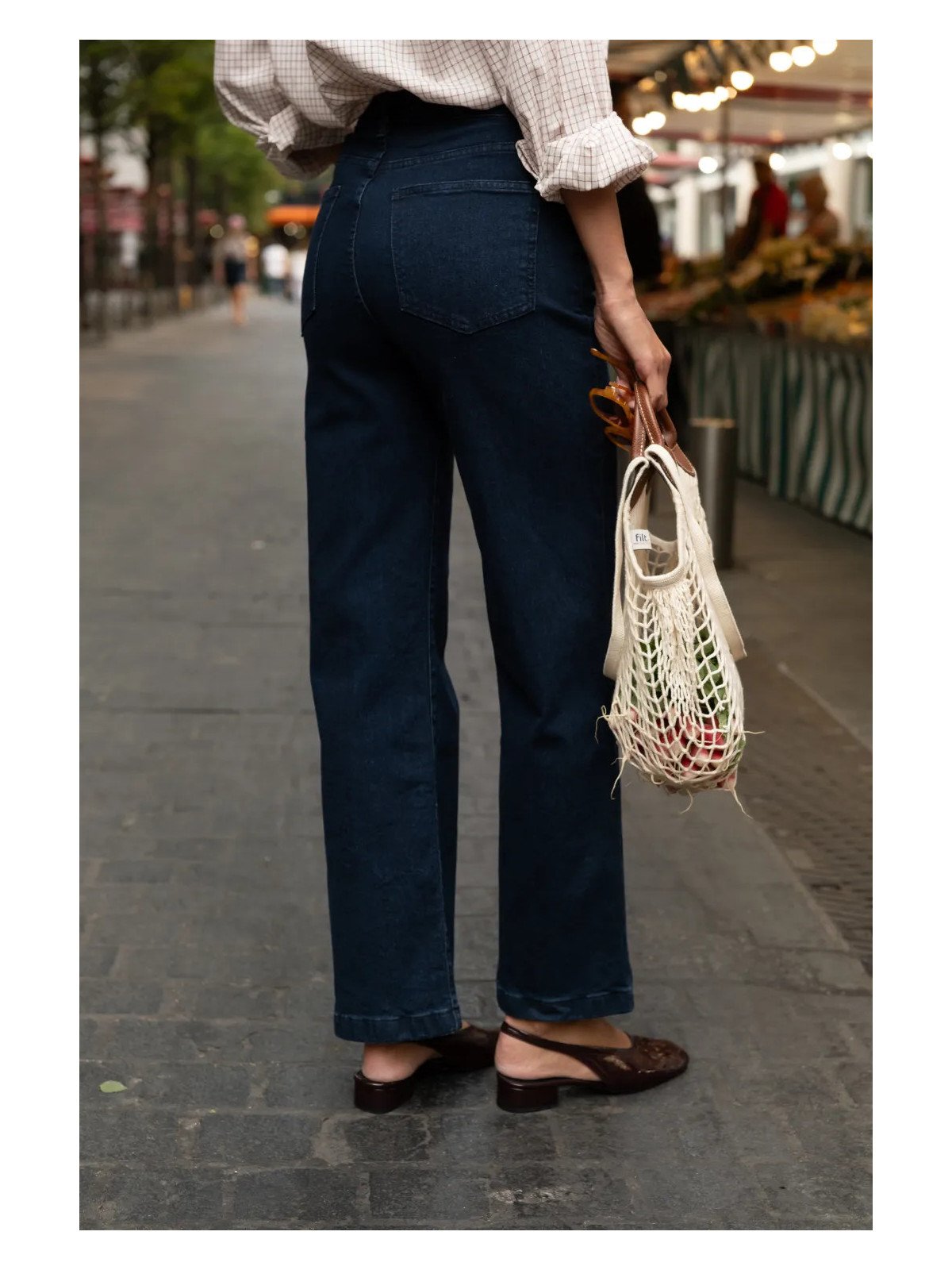 High-waisted, wide-leg women's jeans
