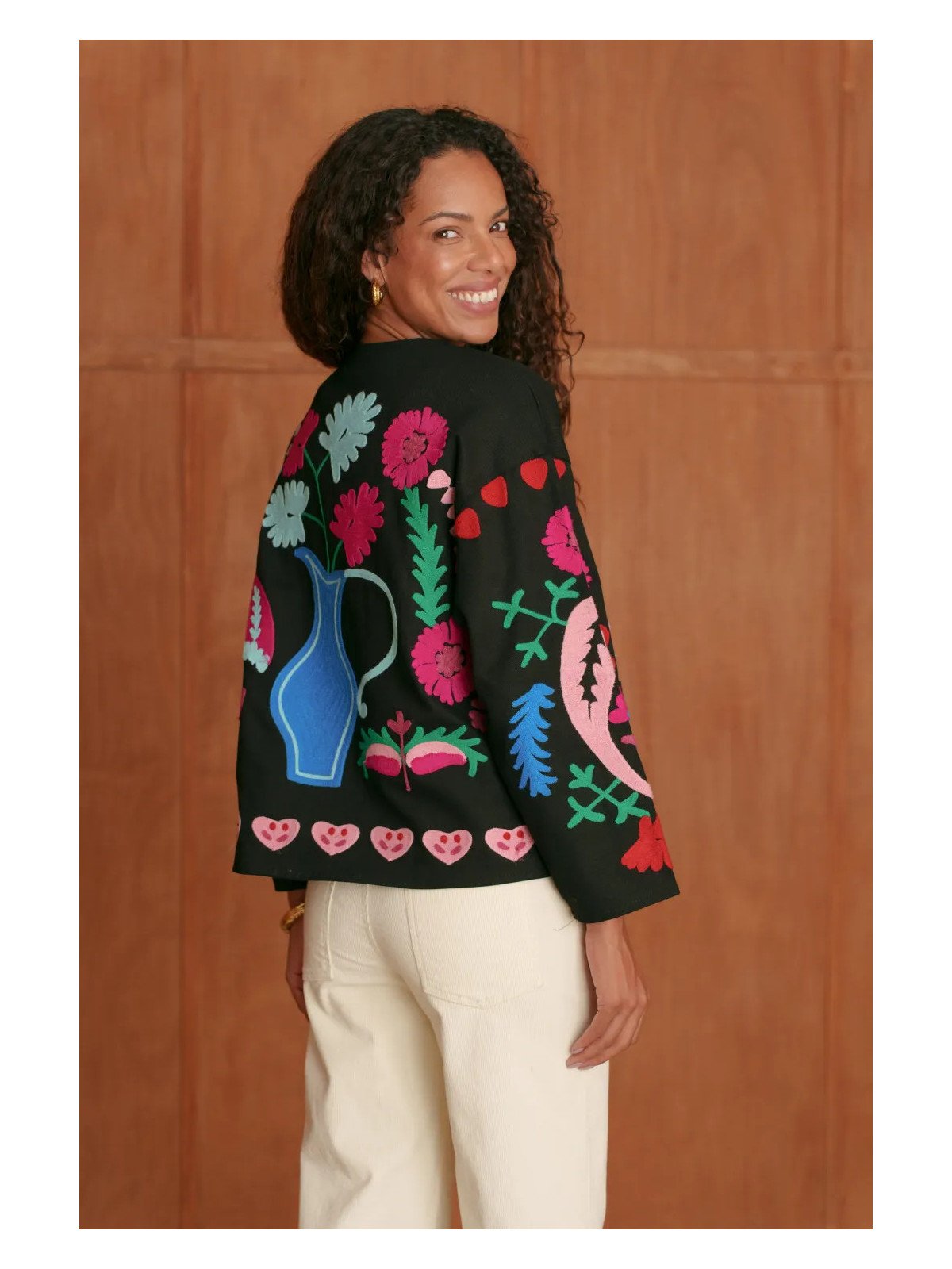 Bestickte Damenjacke mit Knopfleiste, 100 % Baumwolle