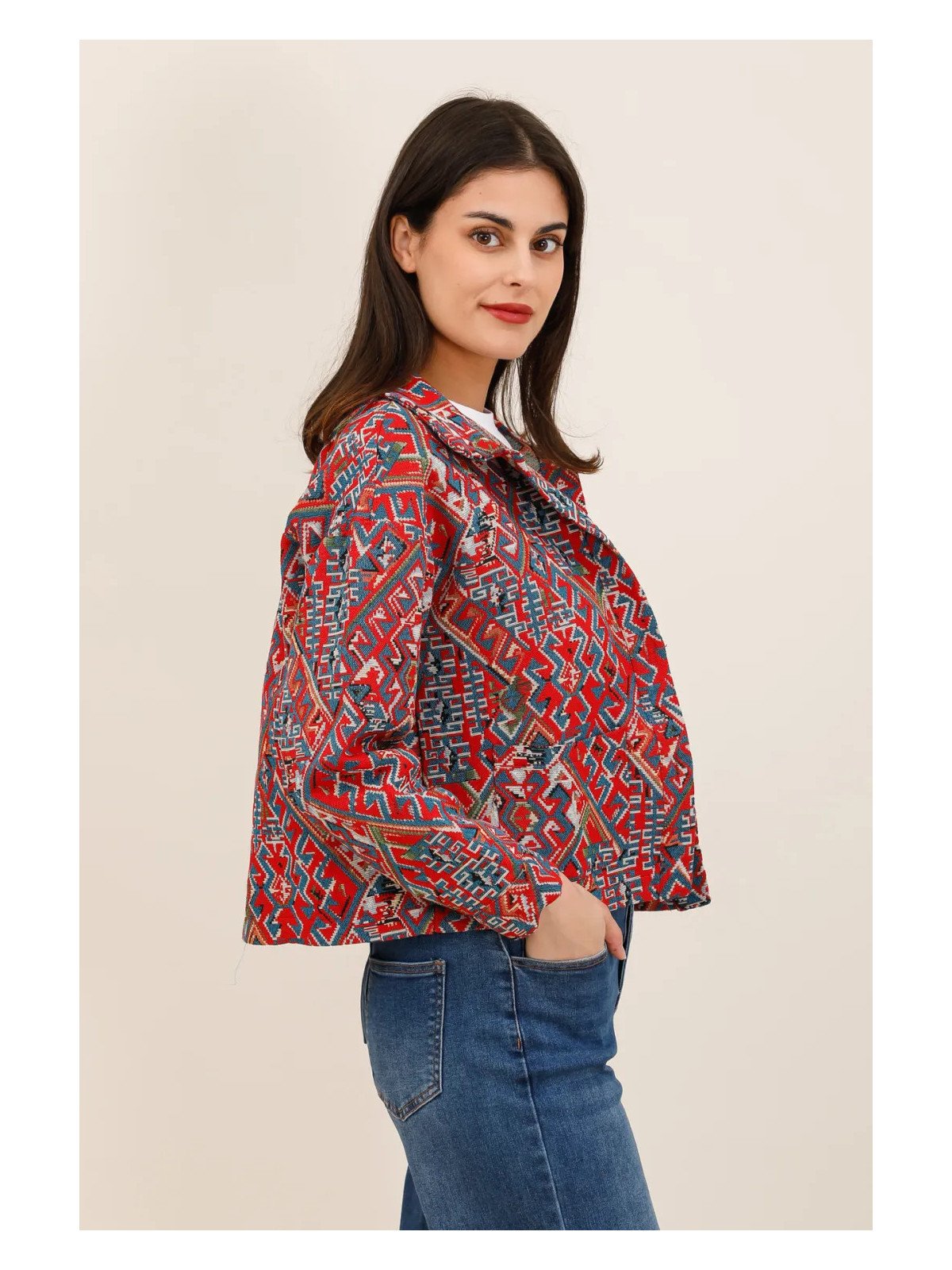 Women's short jacket in structured jacquard