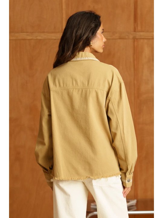 Locker sitzendes Damen-Canvas-Overshirt mit aufgesetzten Taschen