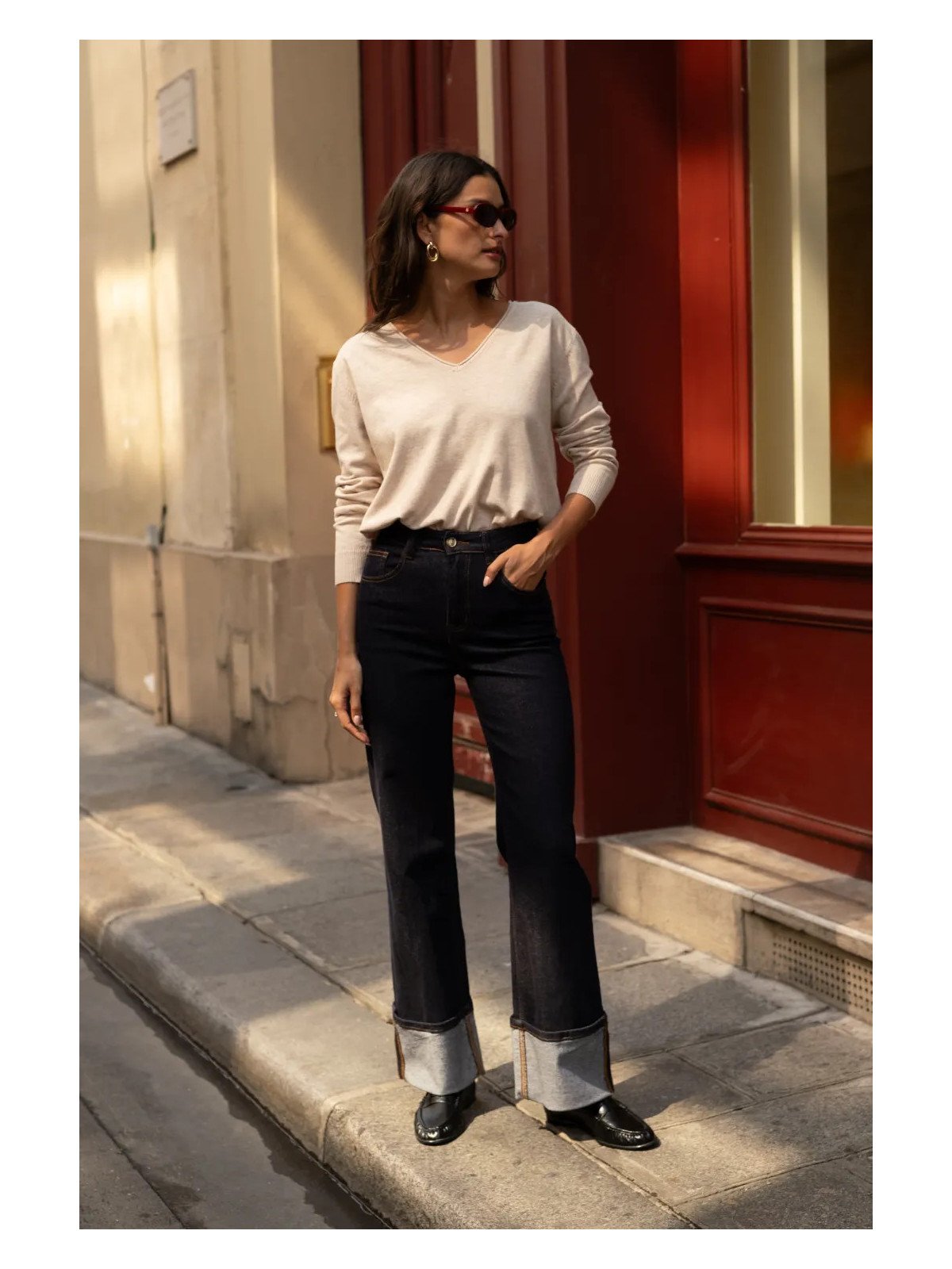 Women's High-Waisted Straight Jeans with Wide Turn-Ups